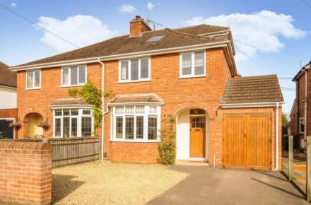 Property For Sale Eves Crescent, Chelmsford