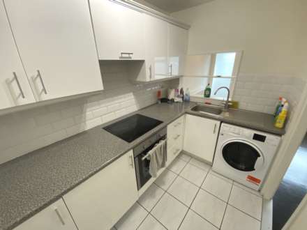 Harriet Way, Bushey, Image 4