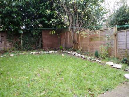 West View Court, Elstree, Image 8