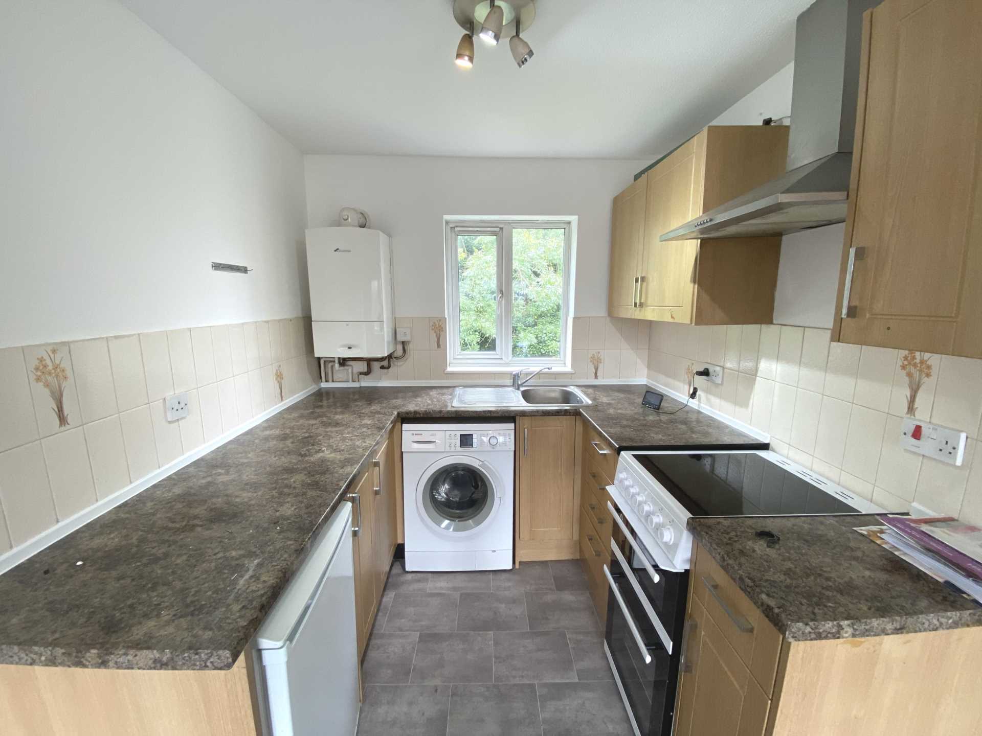 Beehive Close, Elstree, Image 4