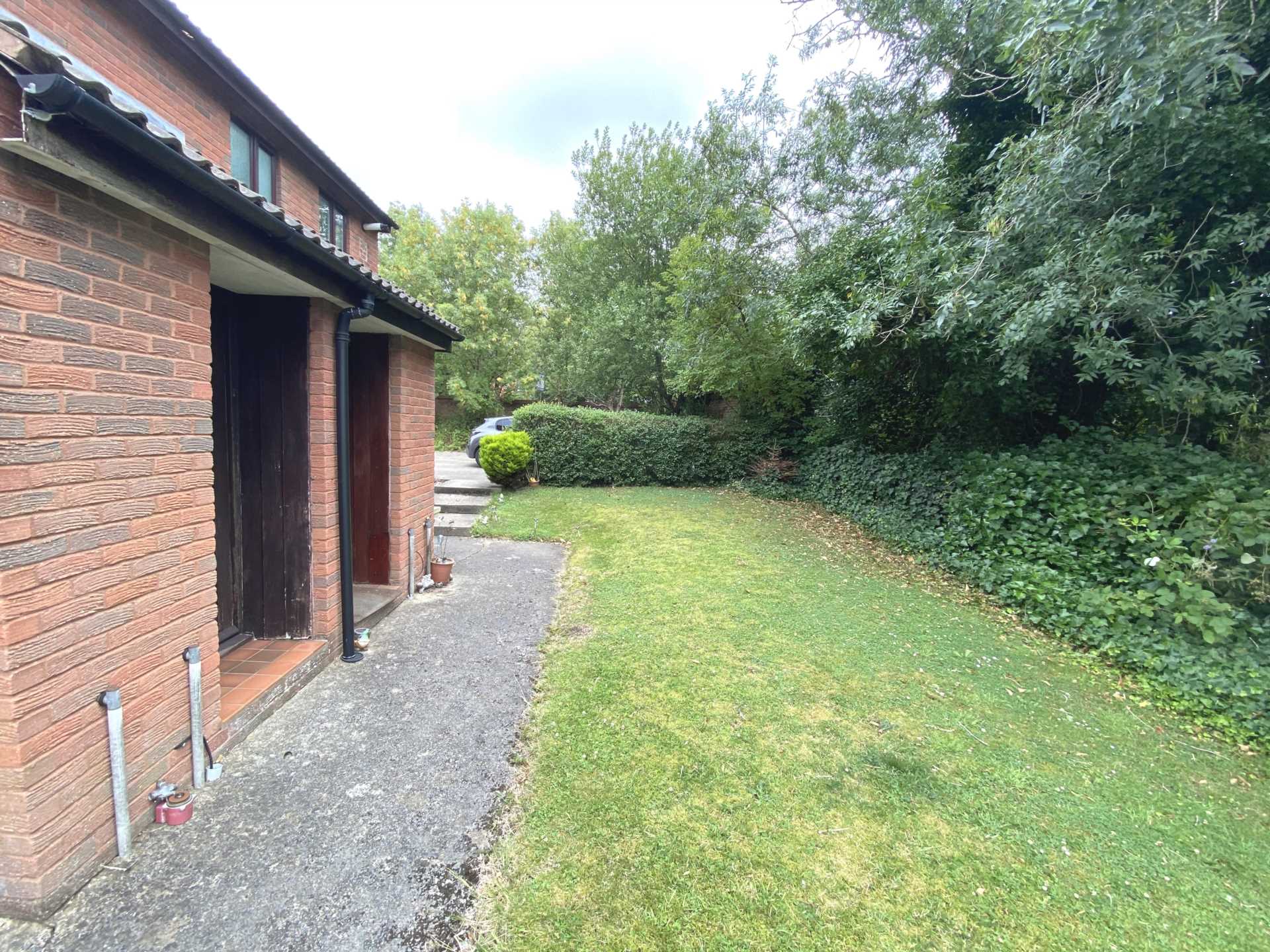Beehive Close, Elstree, Image 6