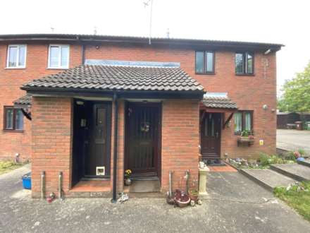 Property For Rent Beehive Close, Elstree, Borehamwood