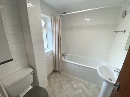 Queens Way, Shenley, Image 14