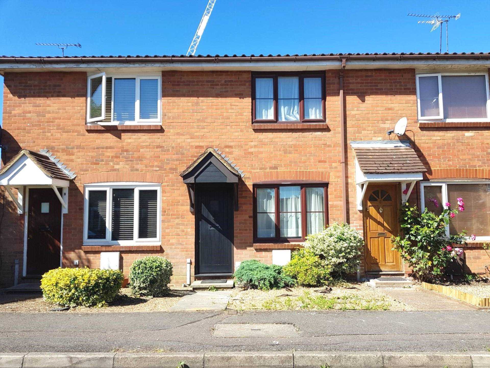 Siskin Close, Borehamwood, Image 1