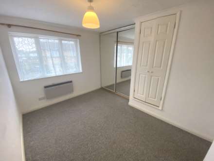 Siskin Close, Borehamwood, Image 6