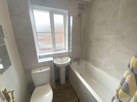 Siskin Close, Borehamwood, Image 8