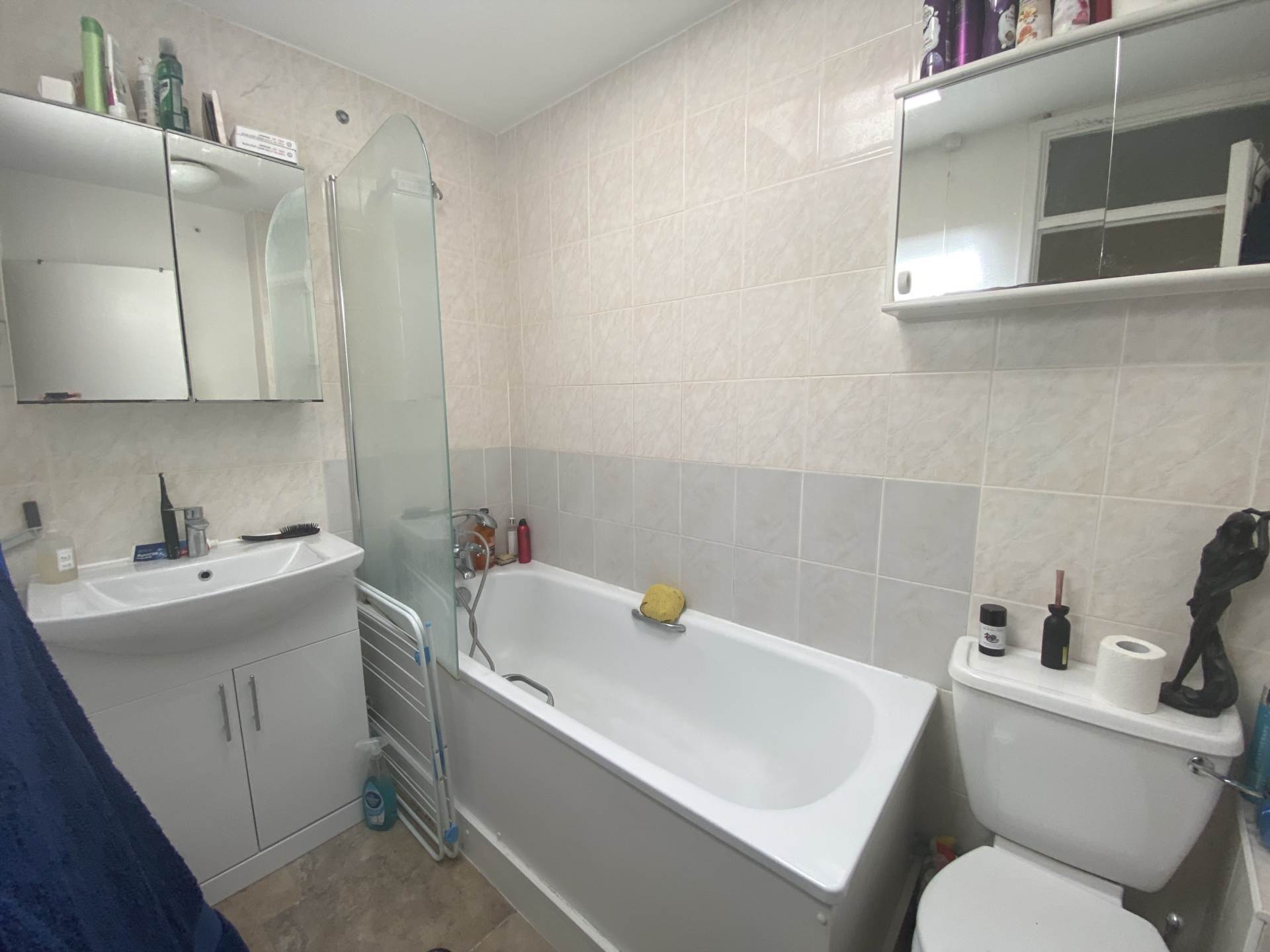 Oakbank, Radlett, Image 8