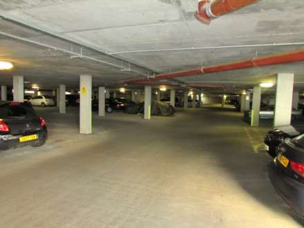 Coleridge Way, Borehamwood, Image 14