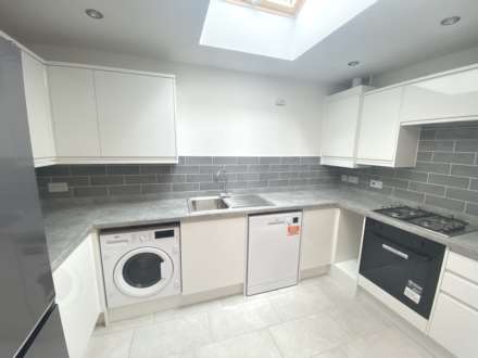 Coleridge Way, Borehamwood, Image 5
