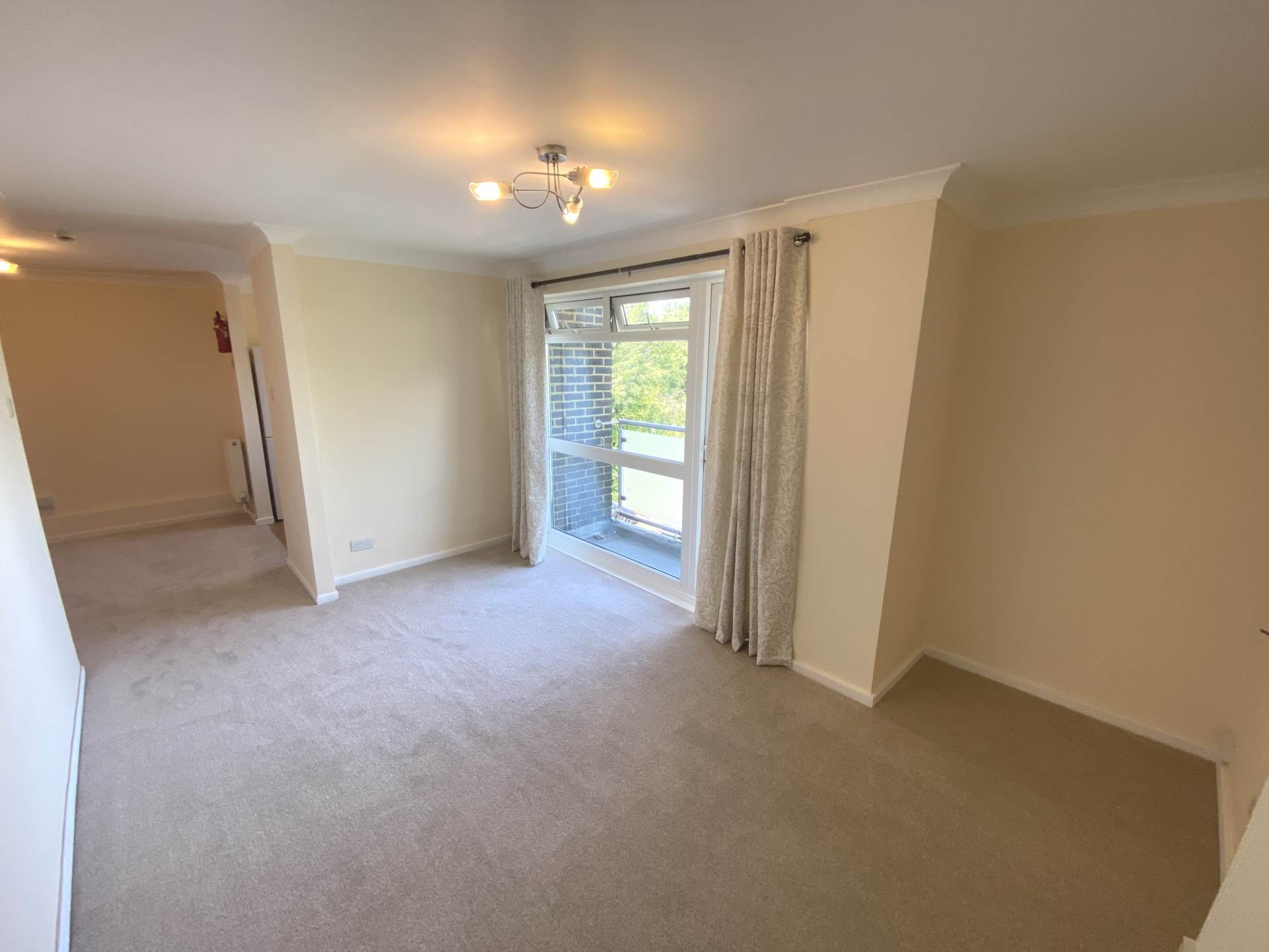 The Reddings, Borehamwood, Image 3