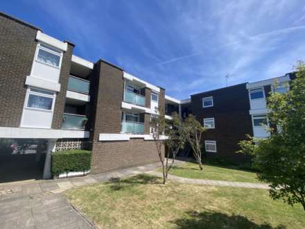 Property For Rent The Reddings, Borehamwood