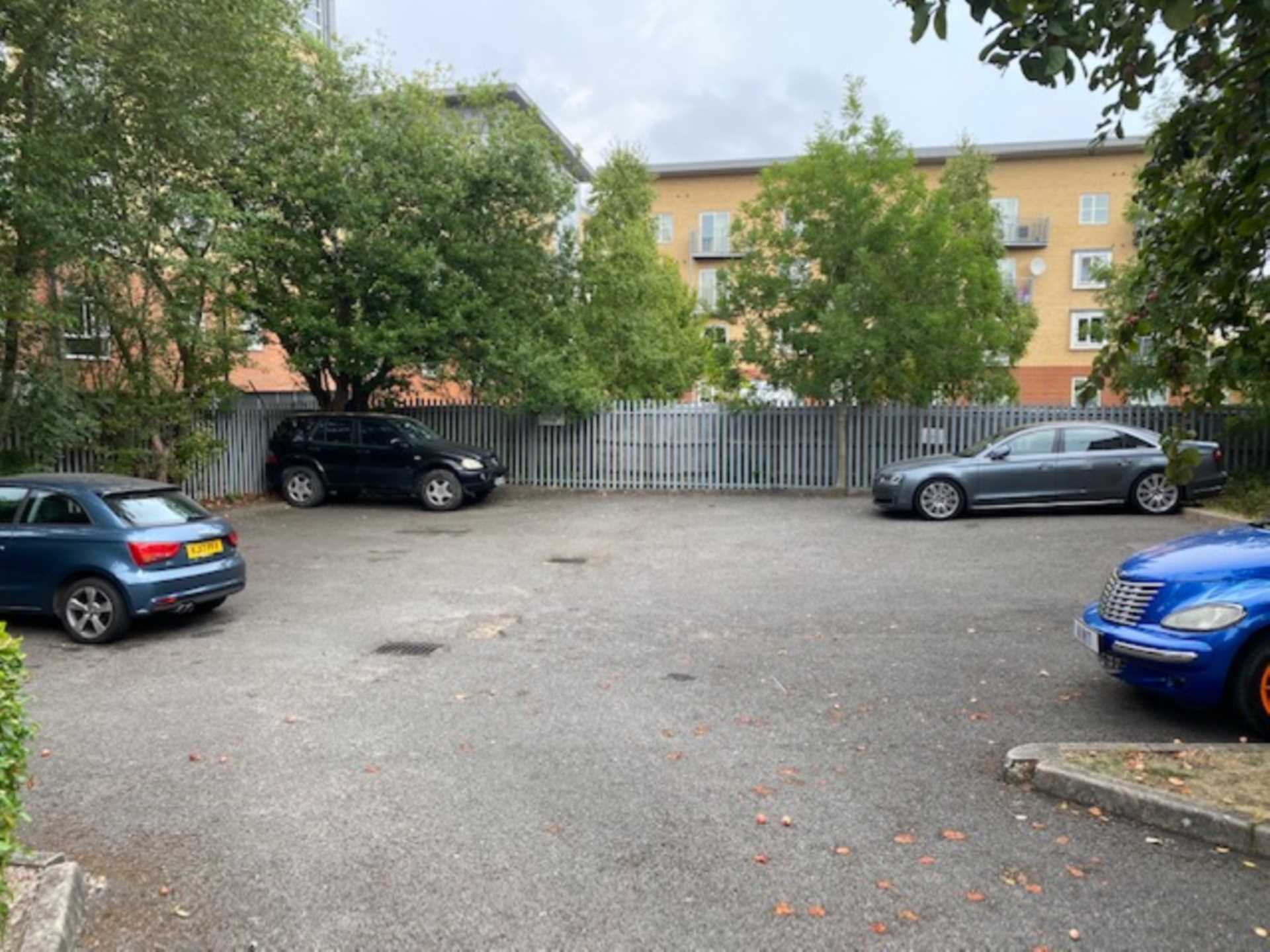 Dunnock Close, Borehamwood, Image 7