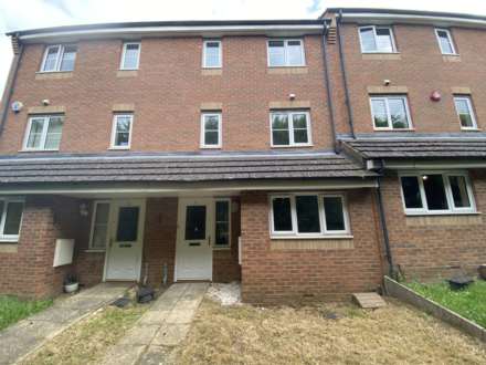 Alconbury Close, Borehamwood, Image 1