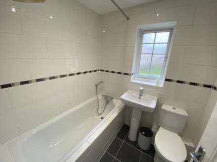 Capel Crescent, Stanmore, Image 14