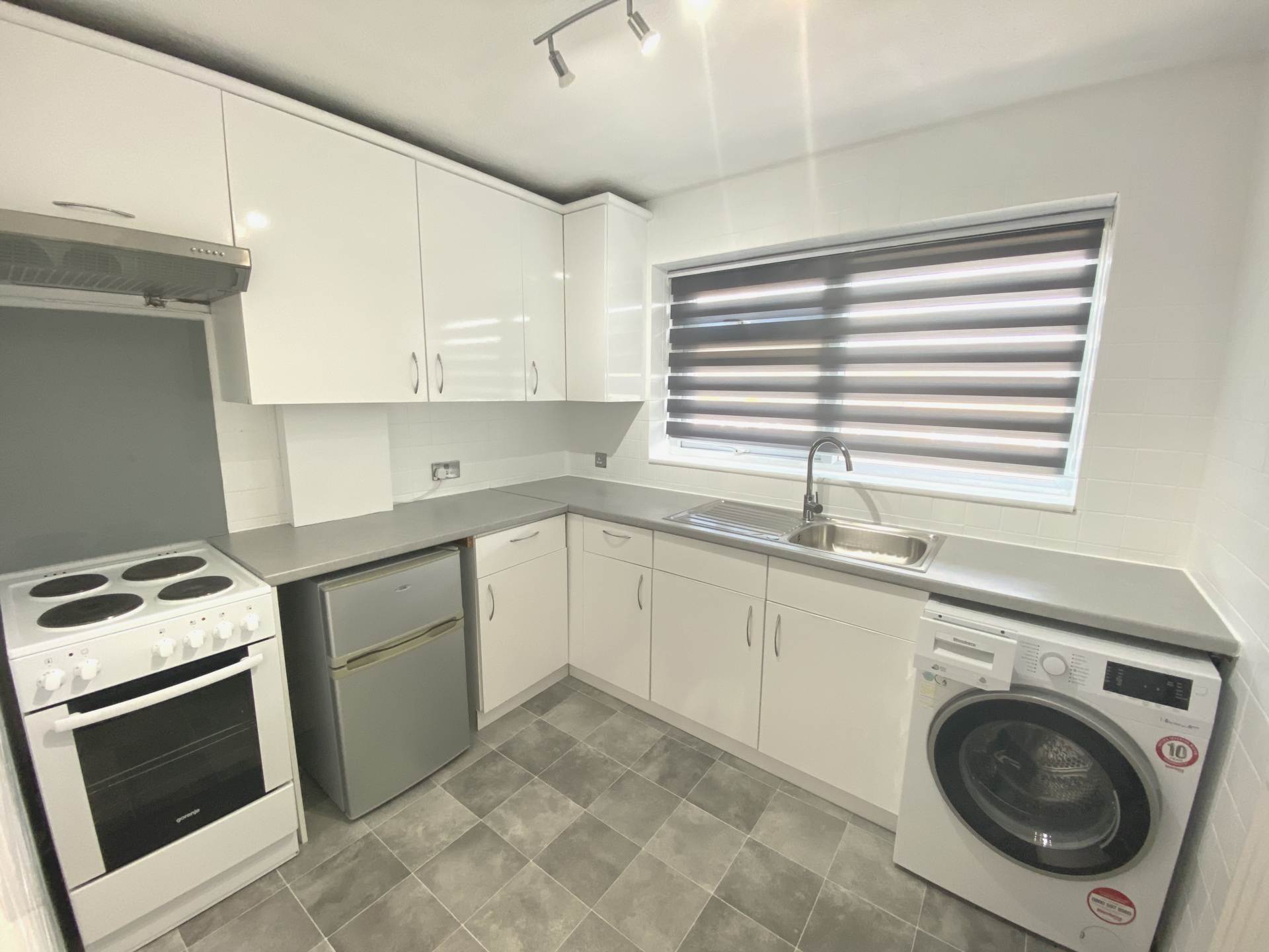 September Way, Stanmore, Image 4