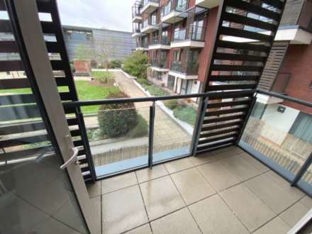 Green Lane, Edgware, Image 4