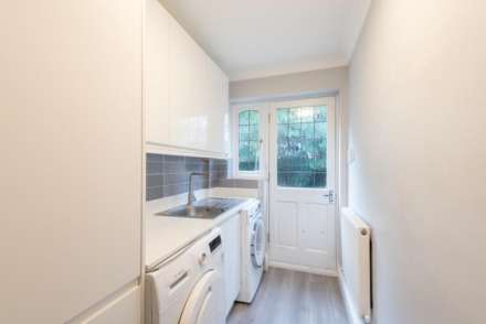 Gills Hill Lane, Radlett, Image 4