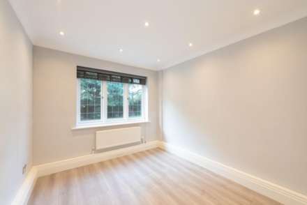 Gills Hill Lane, Radlett, Image 7