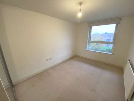 Green Lane, Edgware, Image 10