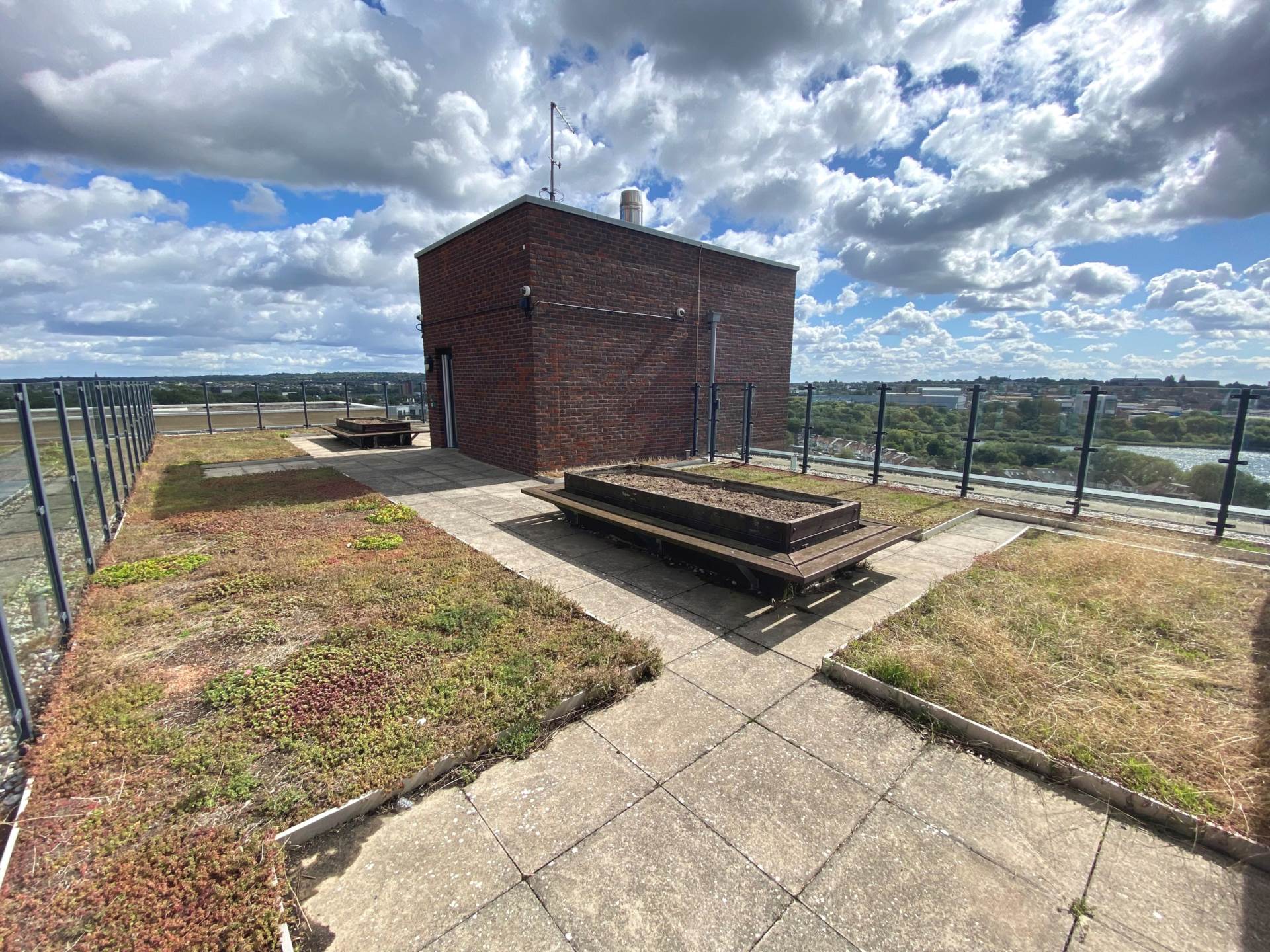 Shearwater Drive, Hendon, Image 10