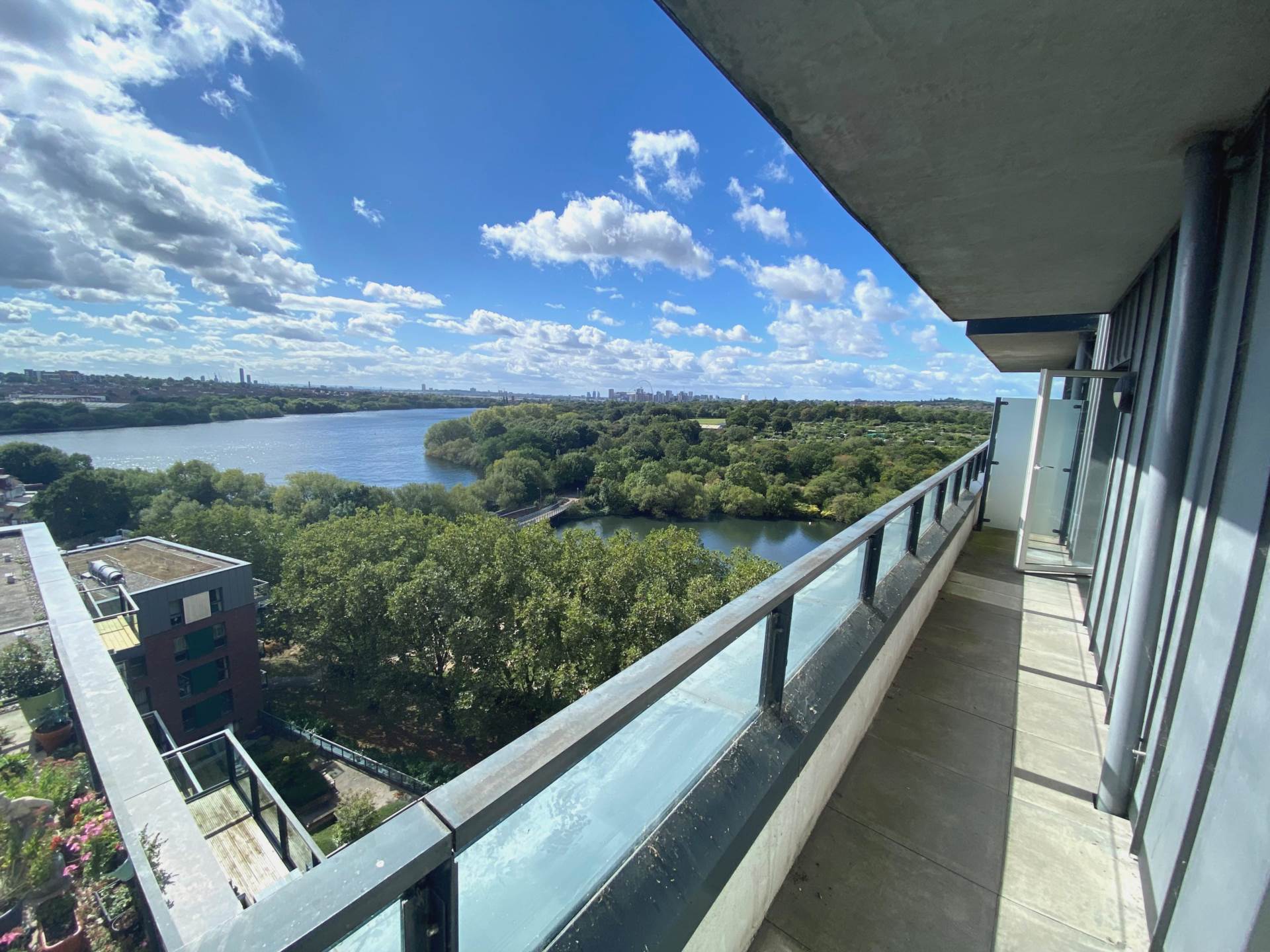 Shearwater Drive, Hendon, Image 2