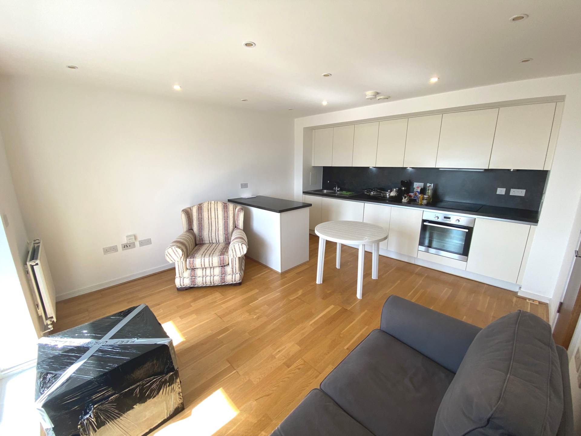 Shearwater Drive, Hendon, Image 3