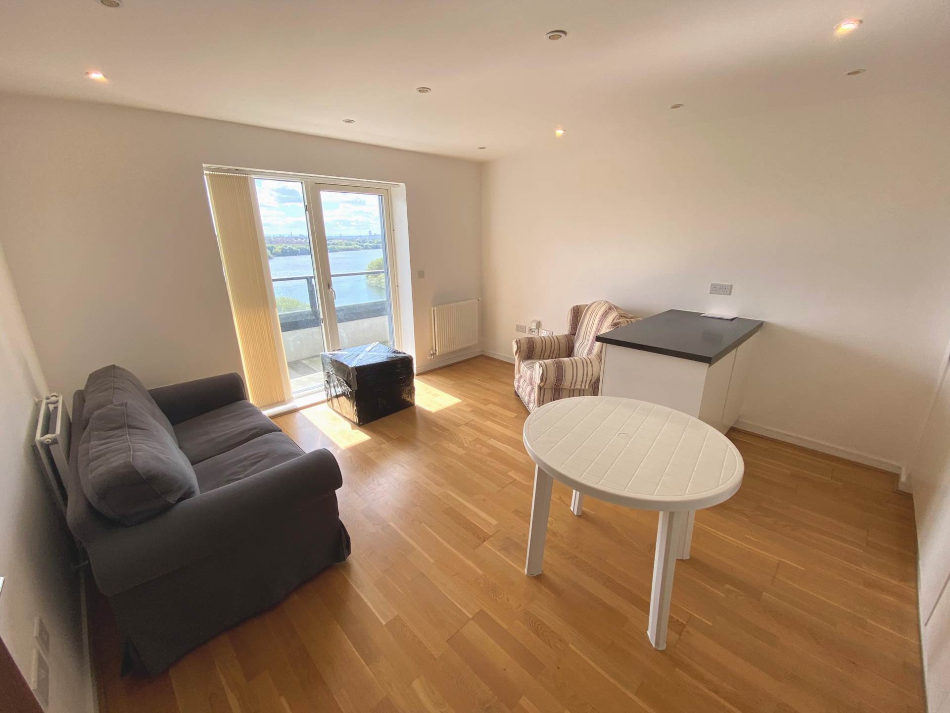 Shearwater Drive, Hendon, Image 5