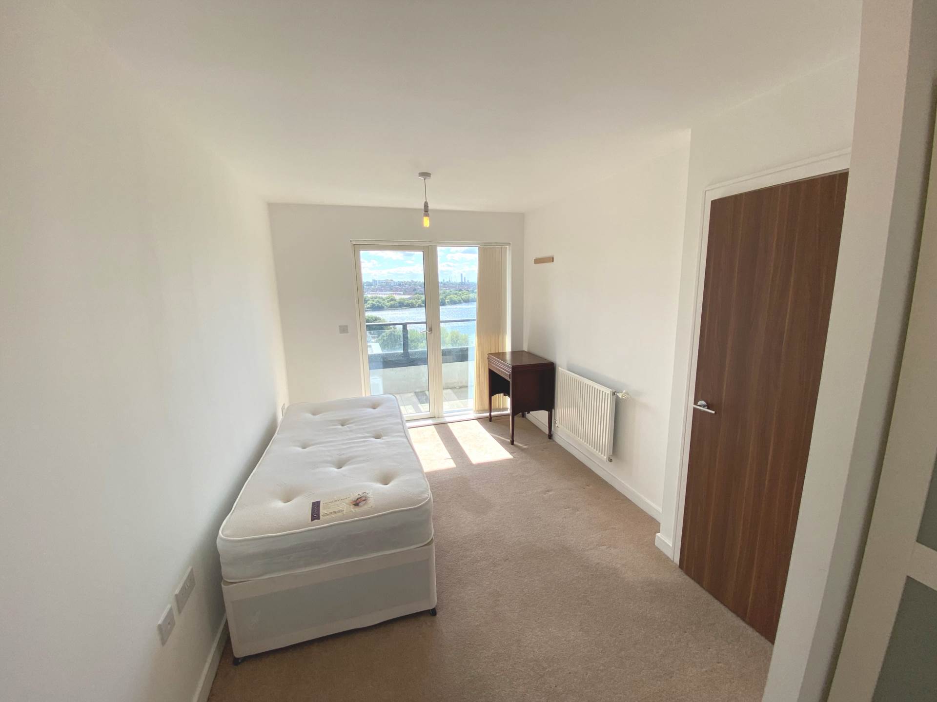Shearwater Drive, Hendon, Image 7