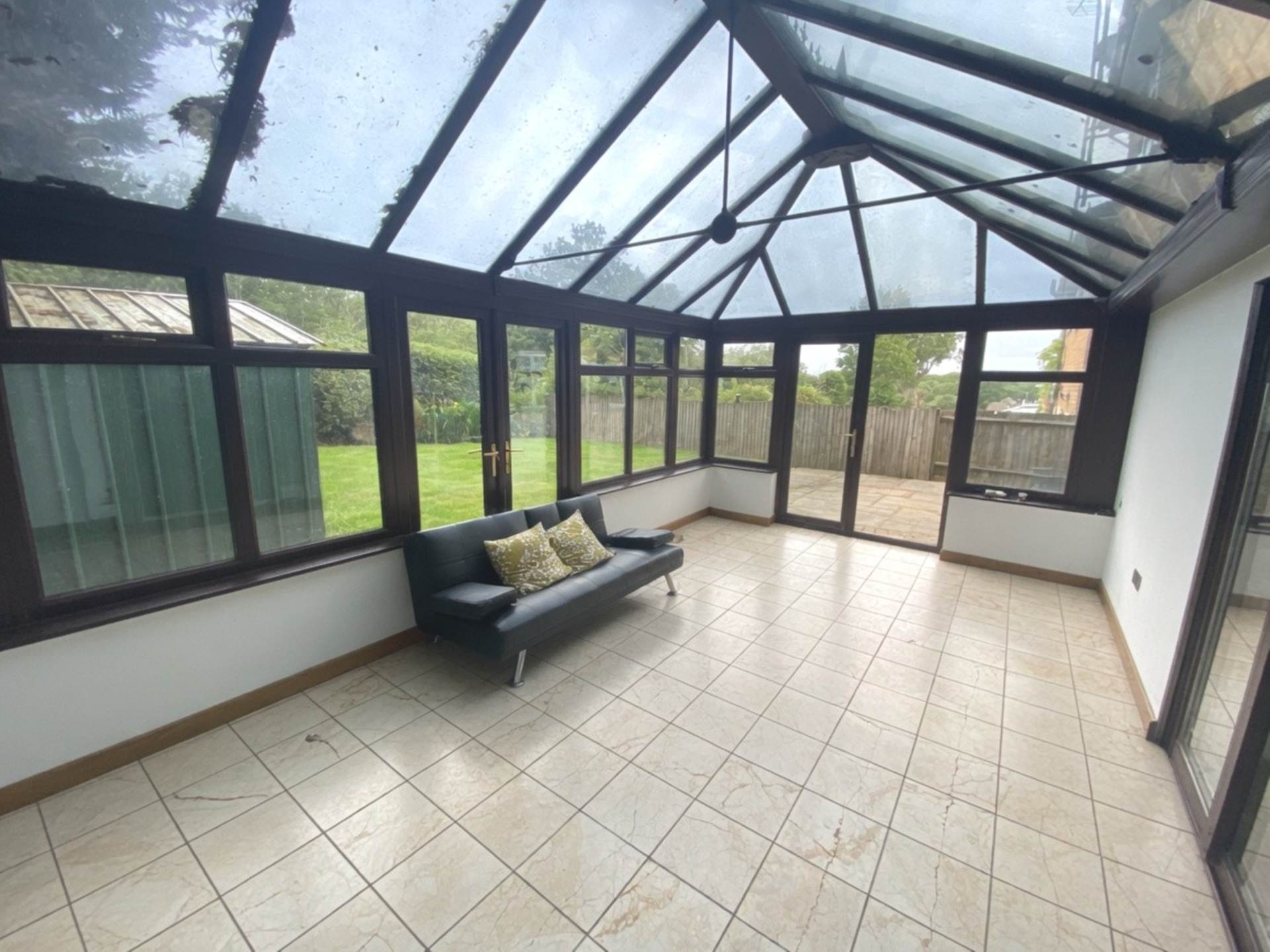 Clare Close, Elstree, Image 6