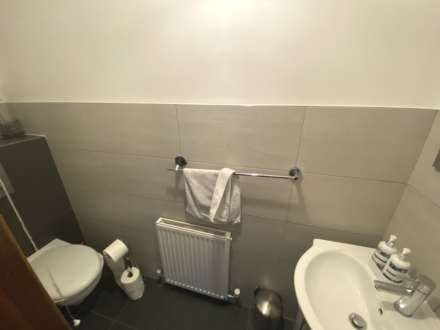 Clare Close, Elstree, Image 10