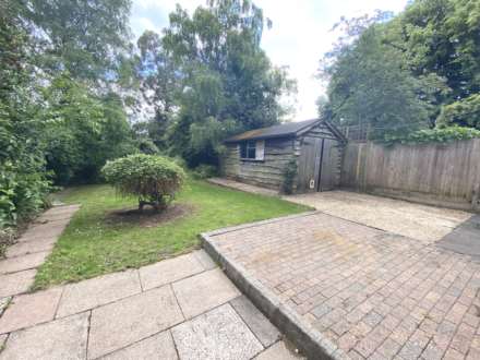 Park Road, Radlett, Image 4