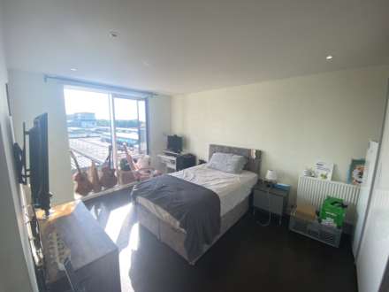 Keble Court, Hayling Way, Image 8