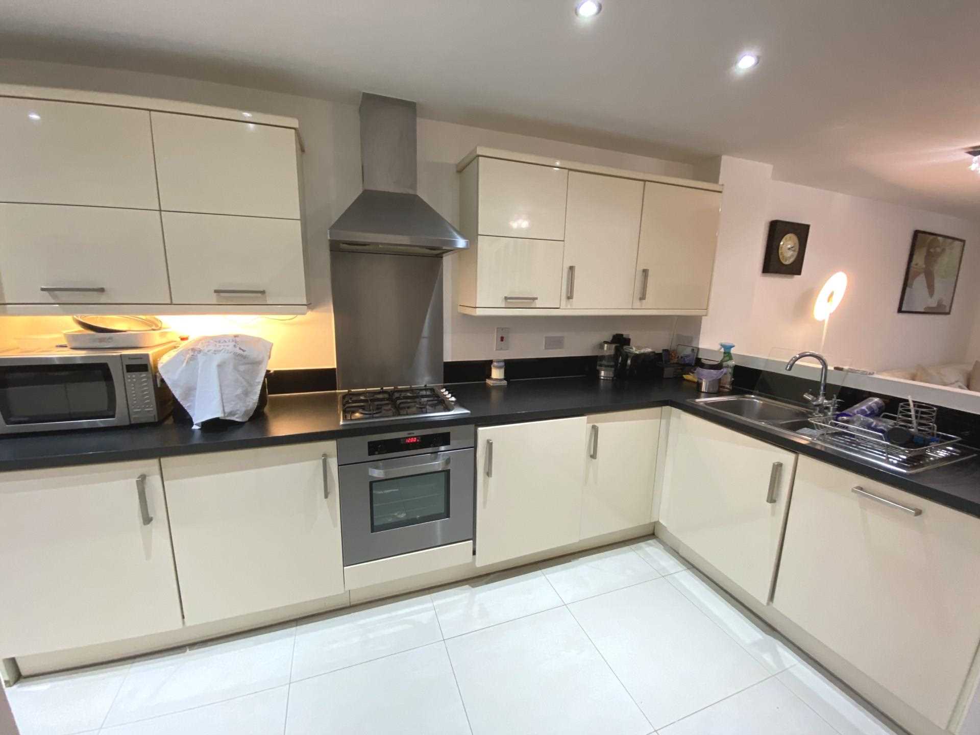 Watford Road, Elstree, Image 10