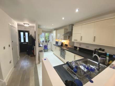 Watford Road, Elstree, Image 9