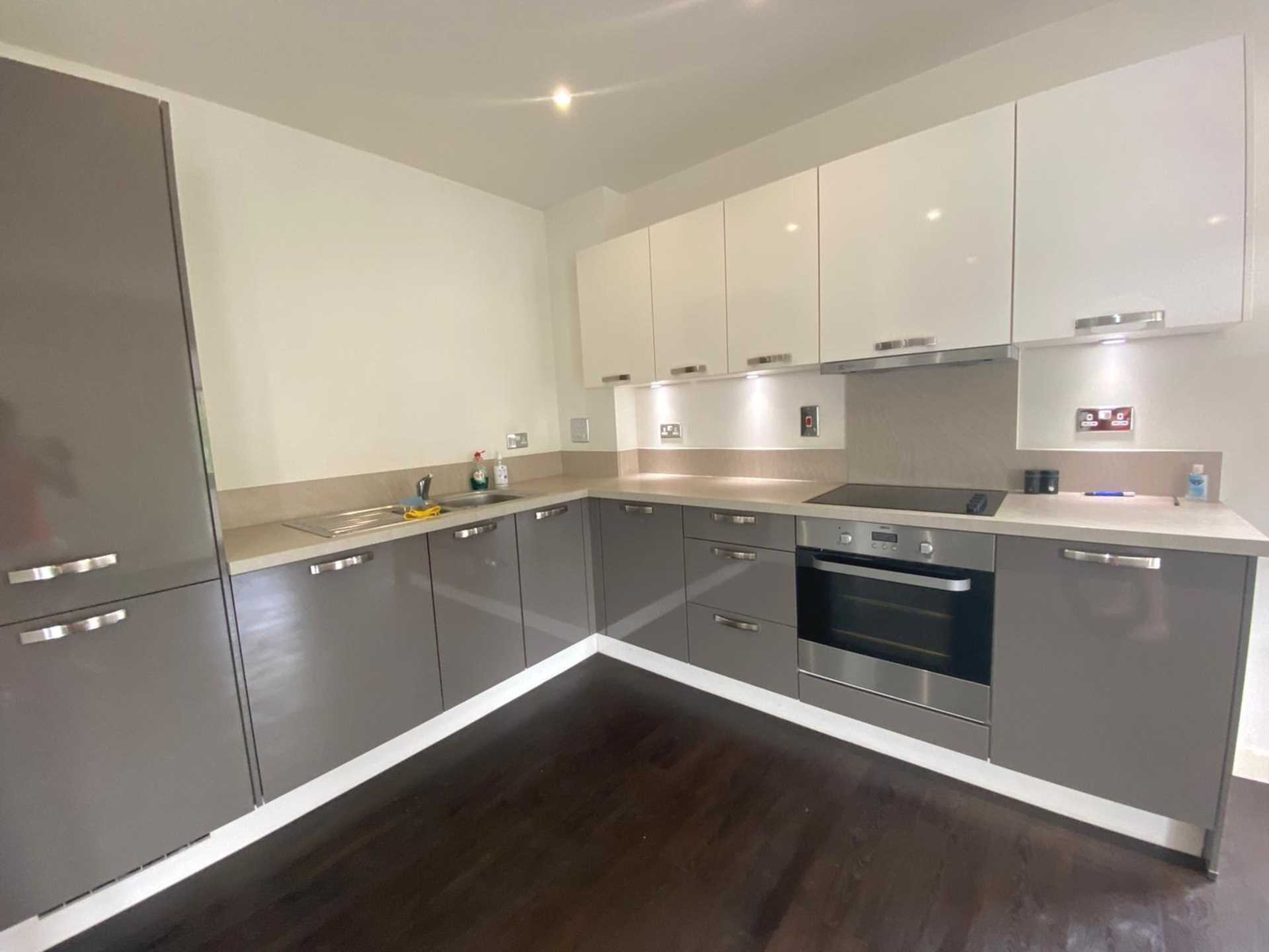 Hayling Way, Edgware, Image 4