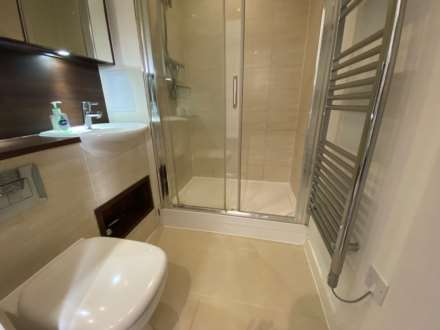 Hayling Way, Edgware, Image 9