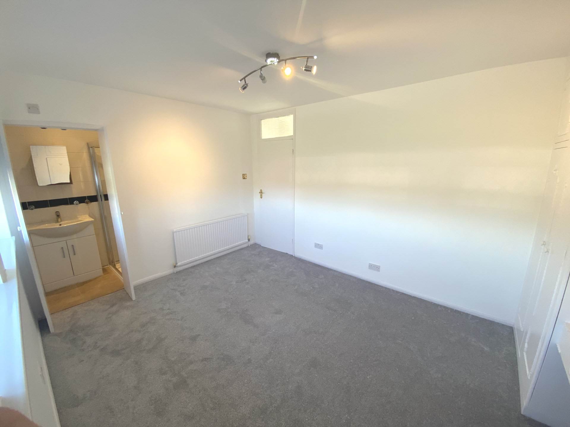 Theobald Street, Borehamwood, Image 9