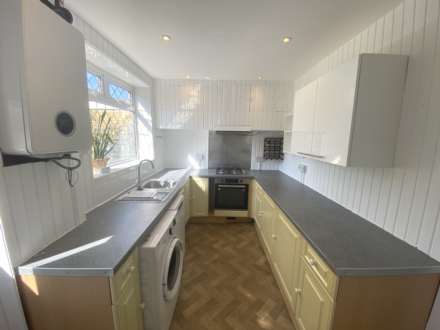 Theobald Street, Borehamwood, Image 4