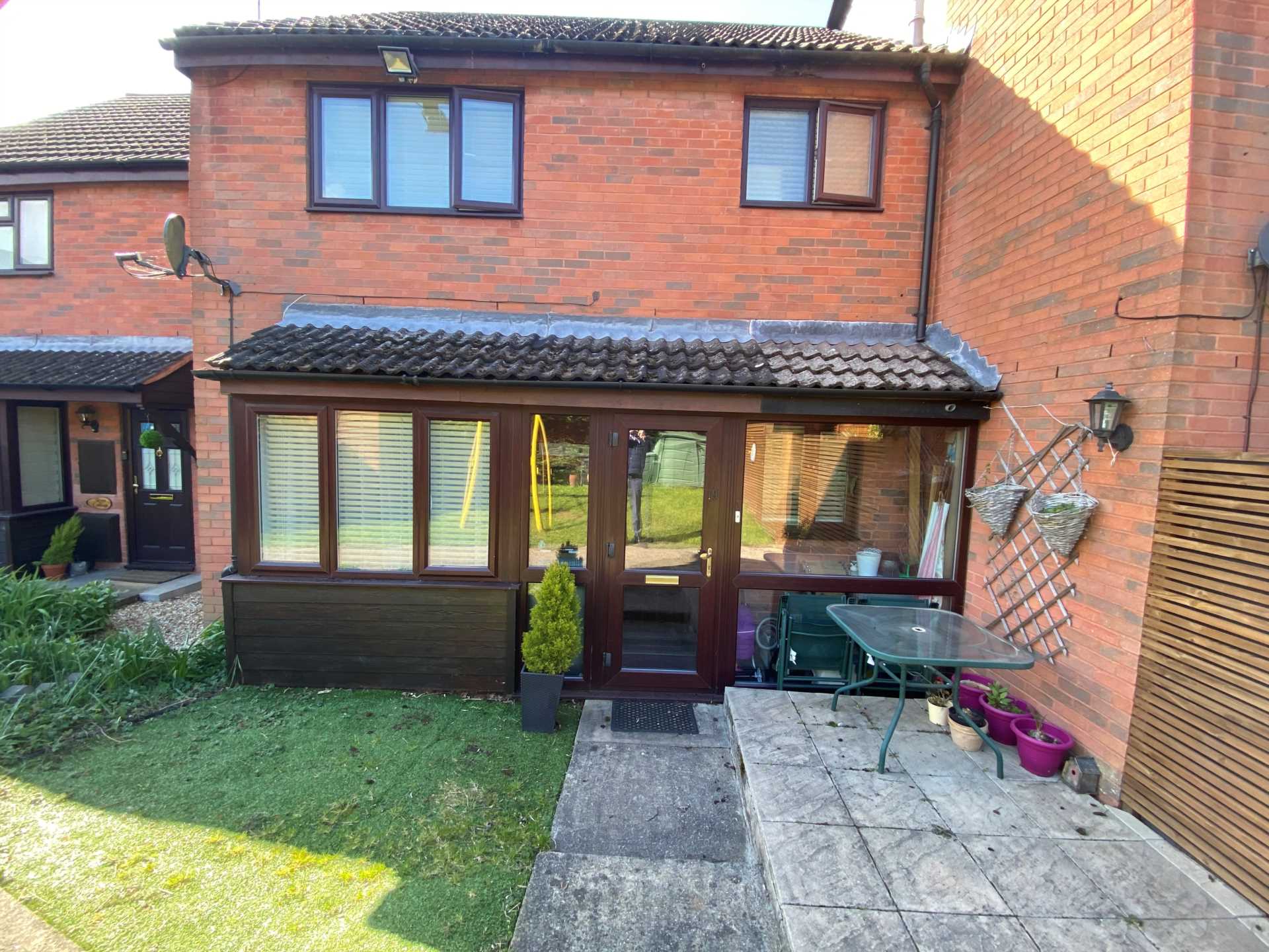Britten Close, Elstree, Image 1