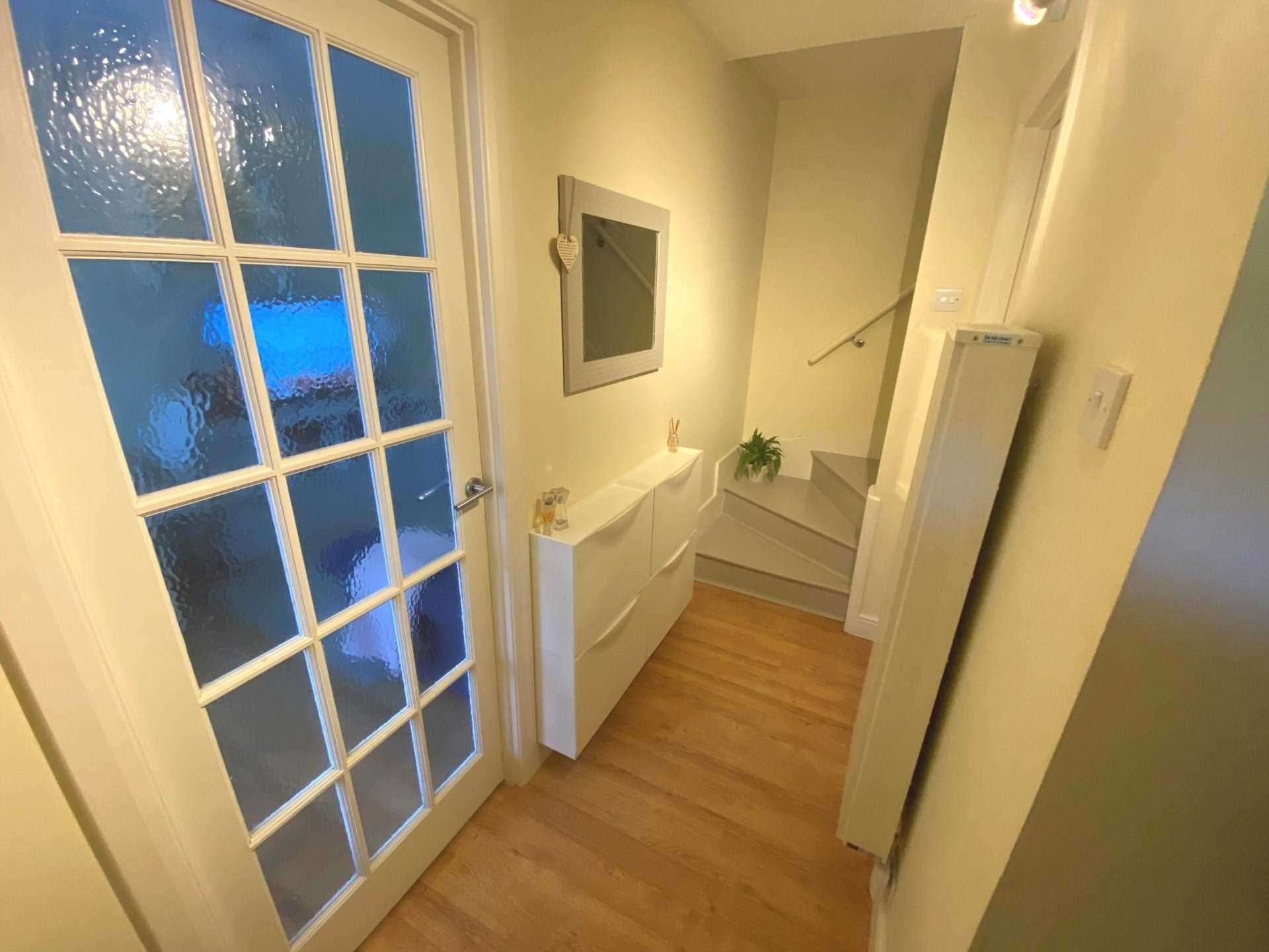 Britten Close, Elstree, Image 6