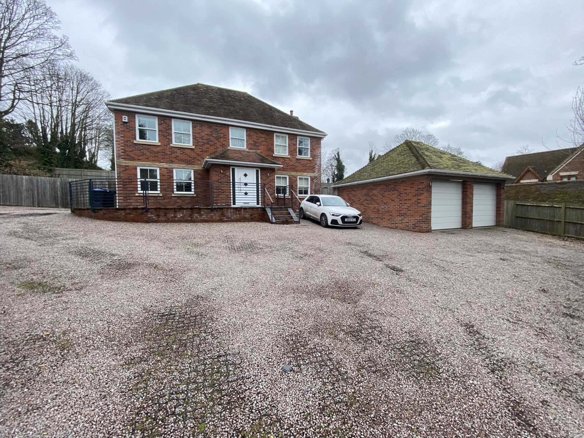 The Avenue, Welwyn, Image 1