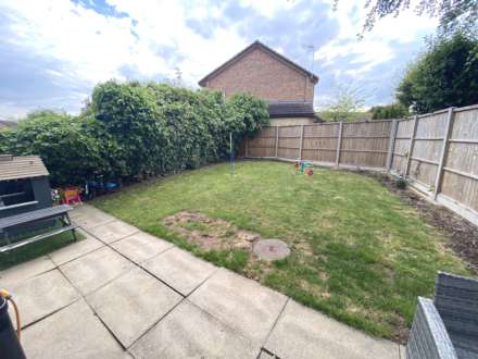 The Campions, Borehamwood, Image 10