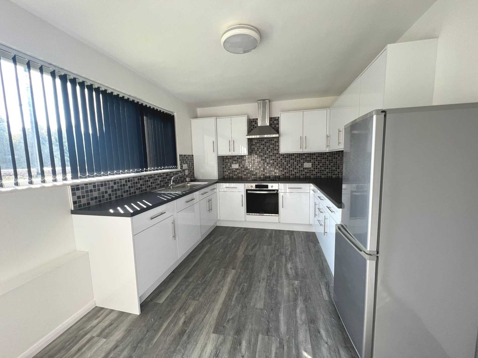 Watling Street, Radlett, Image 4
