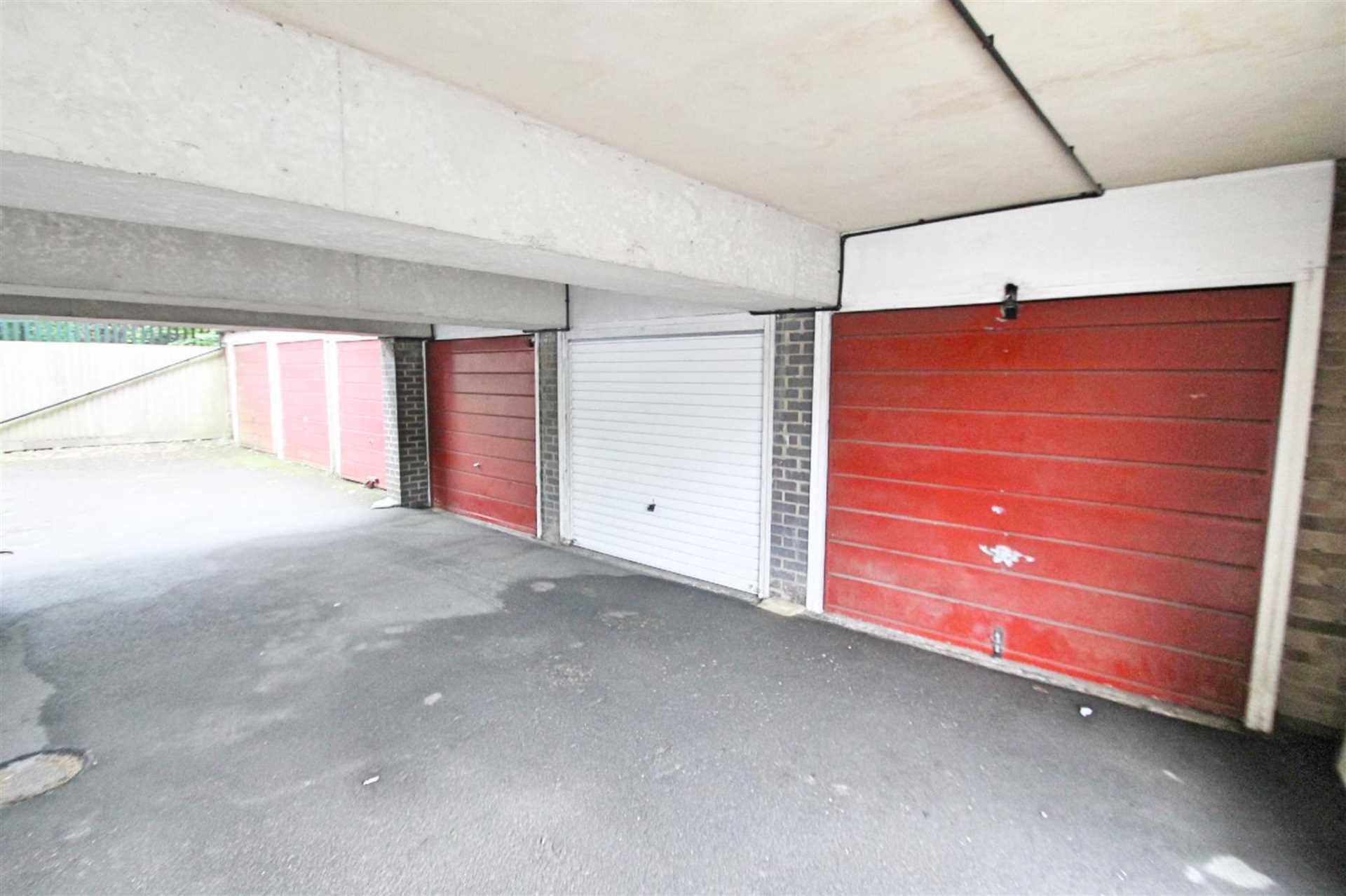 Watling Street, Radlett, Image 8