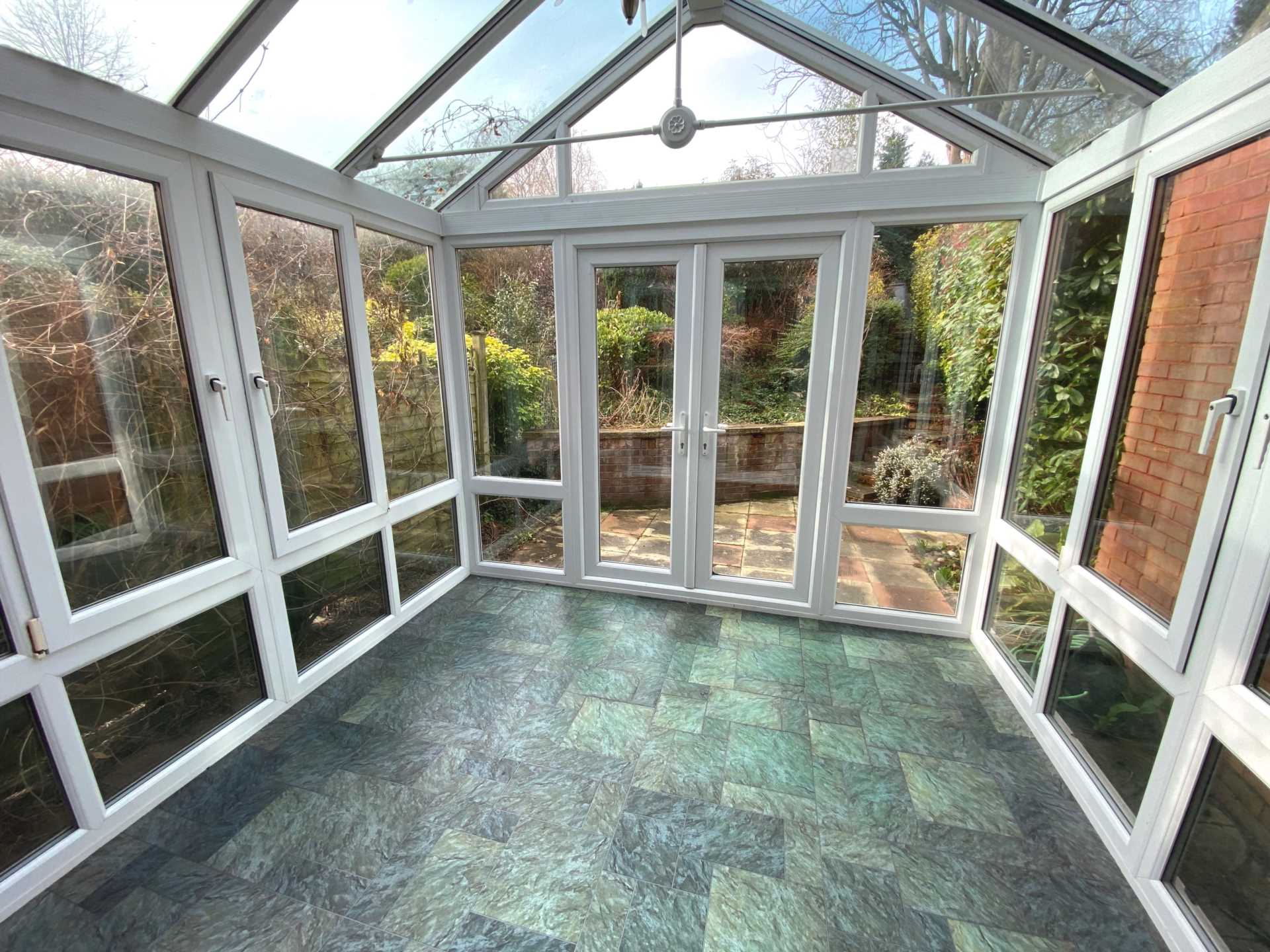 Athlone Close, Radlett, Image 4