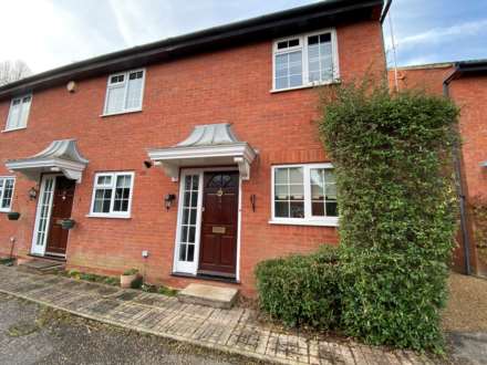 2 Bedroom End Terrace, Athlone Close, Radlett