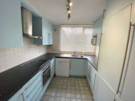 Boreham Holt, Elstree, Image 6