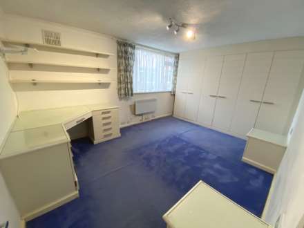 Boreham Holt, Elstree, Image 8