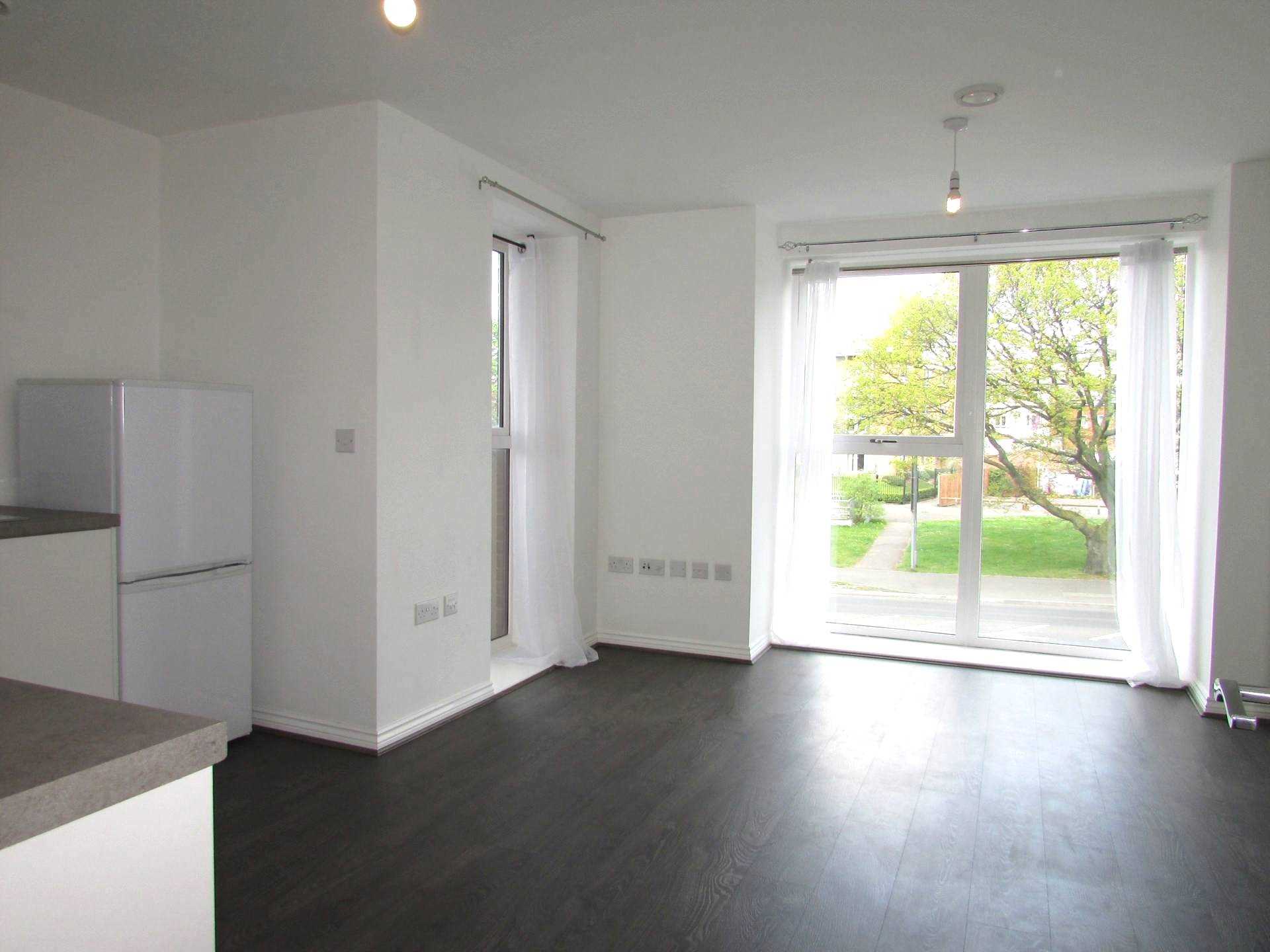 Manor Way, Borehamwood, Image 3