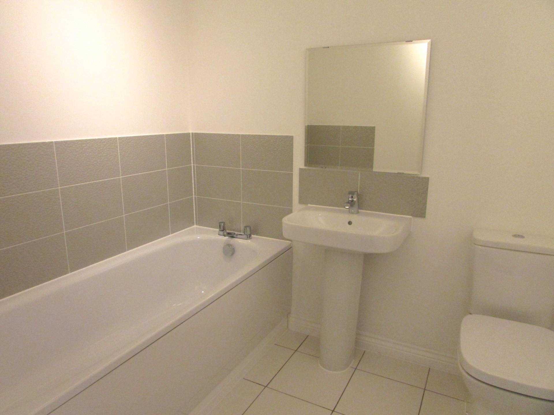 Manor Way, Borehamwood, Image 6